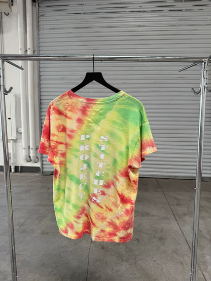 Peeker Tee