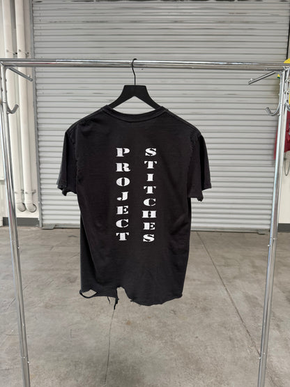 Peeker Tee